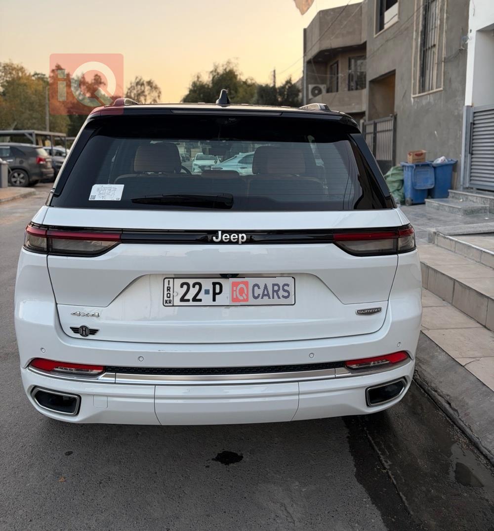 جيب جراند شيروكي